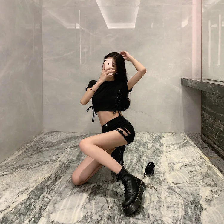 High-Waist Elastic Slimming A- Line Short Shorts Women's Belted Summer 2025 Fashion Trendy Polyester Hot Pants Casual Style