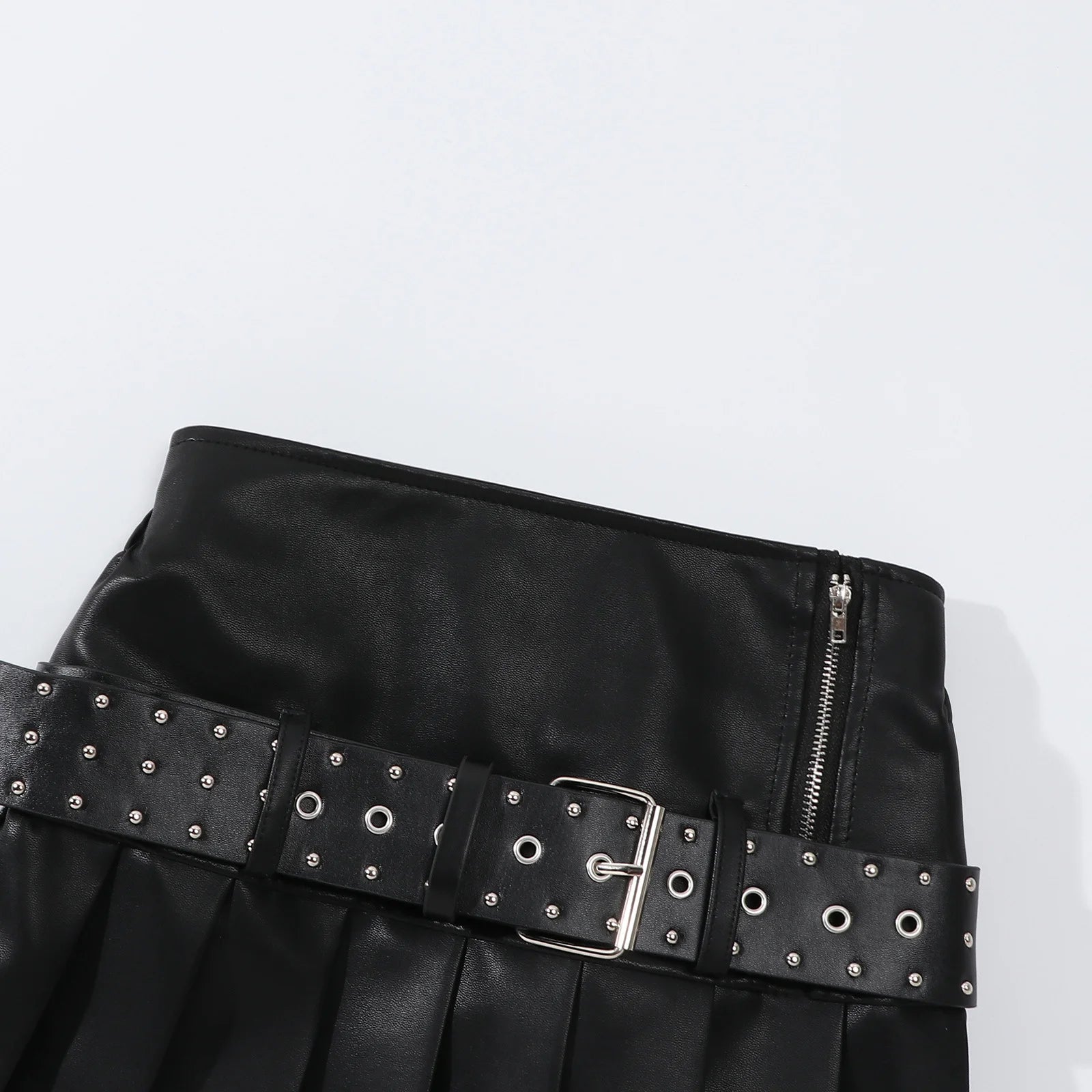 Women's Black Gothic A-line Pleated Leather Skirt Y2k Mini Shorts Skirt 2000s Vintage Clothes Summer Streetwear Punk E-Girl 2026
