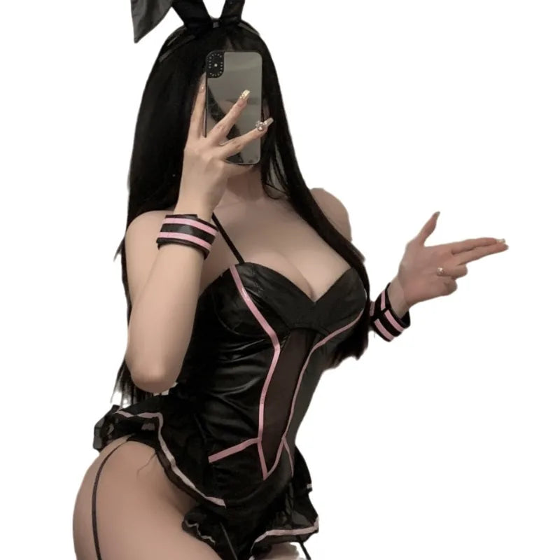 Kawaii Bunny Girl Faux Leather Cosplay Set - Comic Show Ready