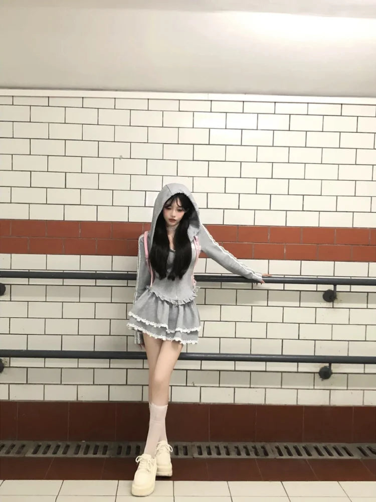 Sweet Lace Patchwork Hoodie And  Skirt Slimming Women's Two-Piece Set Fashionable Casual Wear for Autumn Season