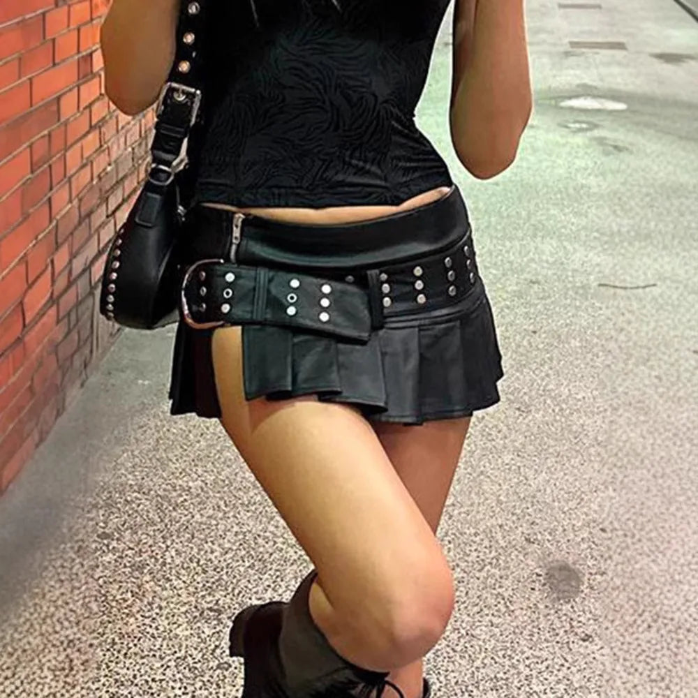 Women's Black Gothic A-line Pleated Leather Skirt Y2k Mini Shorts Skirt 2000s Vintage Clothes Summer Streetwear Punk E-Girl 2026