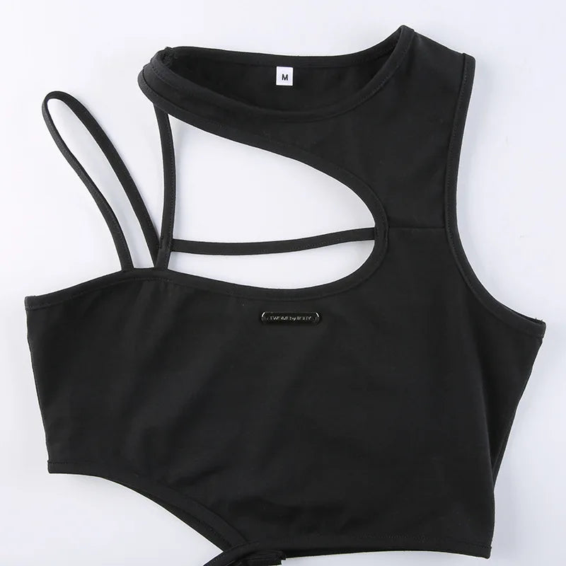 Women Hollow Out Black Y2K Tees Sleeveless Skinny Tops Cool Punk T-shirts Techwear 2024 Spring Summer New Sexy Crop Top