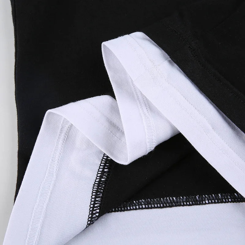 Women Hollow Out Black Y2K Tees Sleeveless Skinny Tops Cool Punk T-shirts Techwear 2024 Spring Summer New Sexy Crop Top