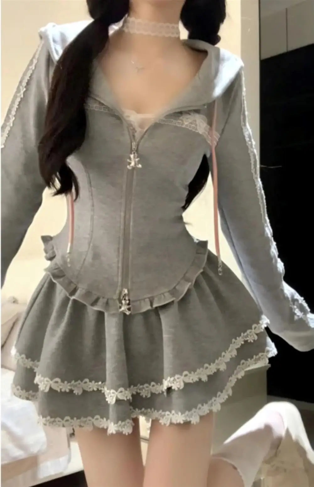 Sweet Lace Patchwork Hoodie And  Skirt Slimming Women's Two-Piece Set Fashionable Casual Wear for Autumn Season