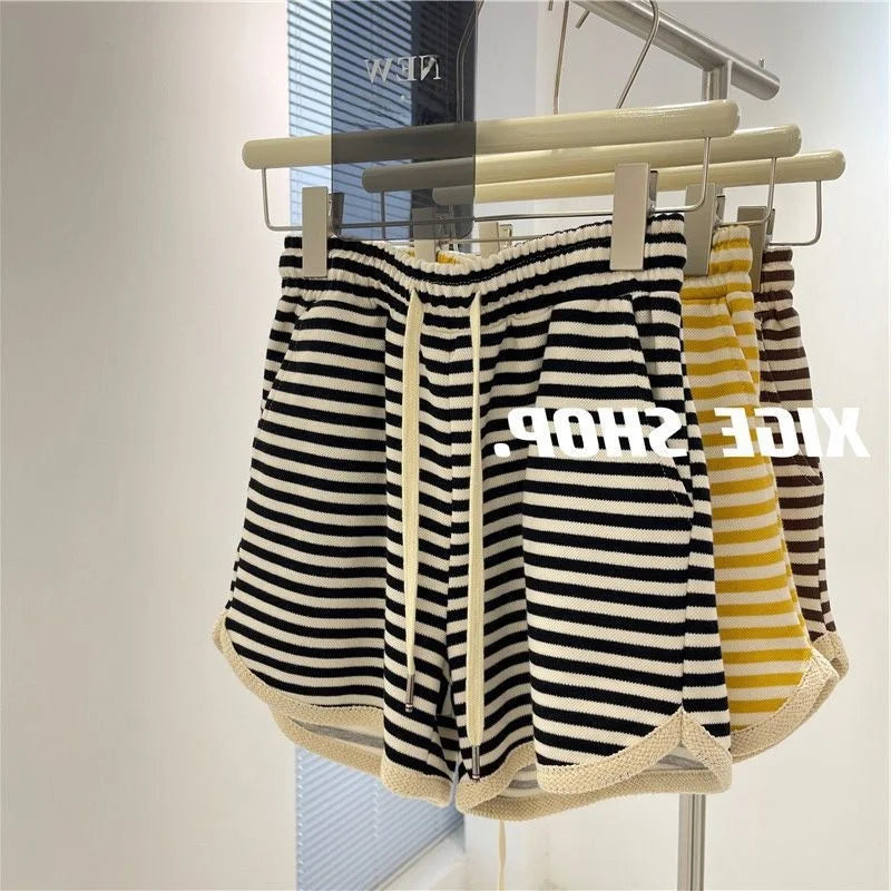Trendy Striped High Waist Wide Leg A- Line Shorts Women's Summer Casual Loose Fit Sports Slimming Hot Pants Outerwear