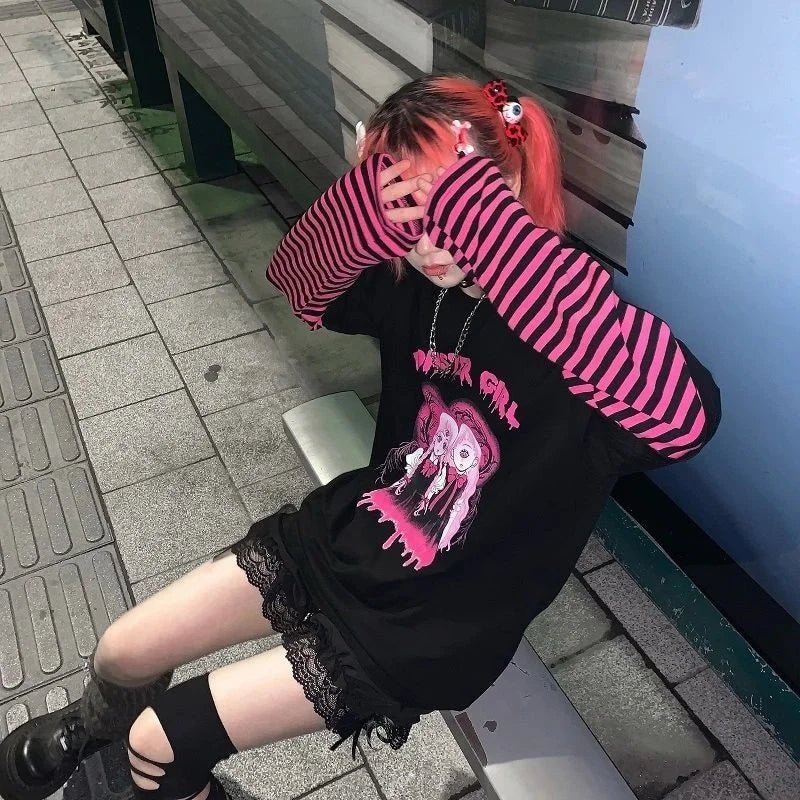 Japanese anime black women's T-shirt early autumn new loose original night style long sleeve hot girl trend women's tops emo