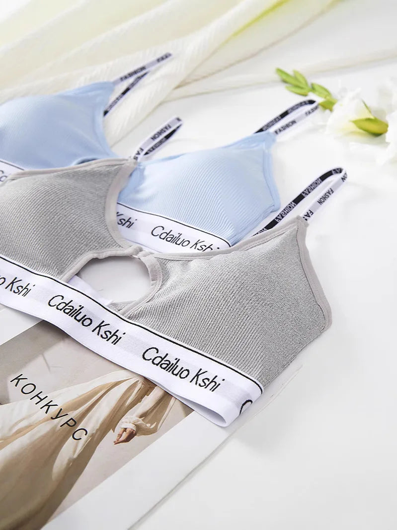 Fashionable Breathable Sports Bra And Panty Set Wireless Nylon Fabric Gathered Cup Fitness Underwear Short Style for Women
